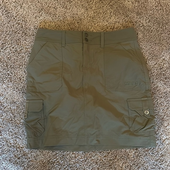 Marmot Dresses & Skirts - Forest green marmot skirt
